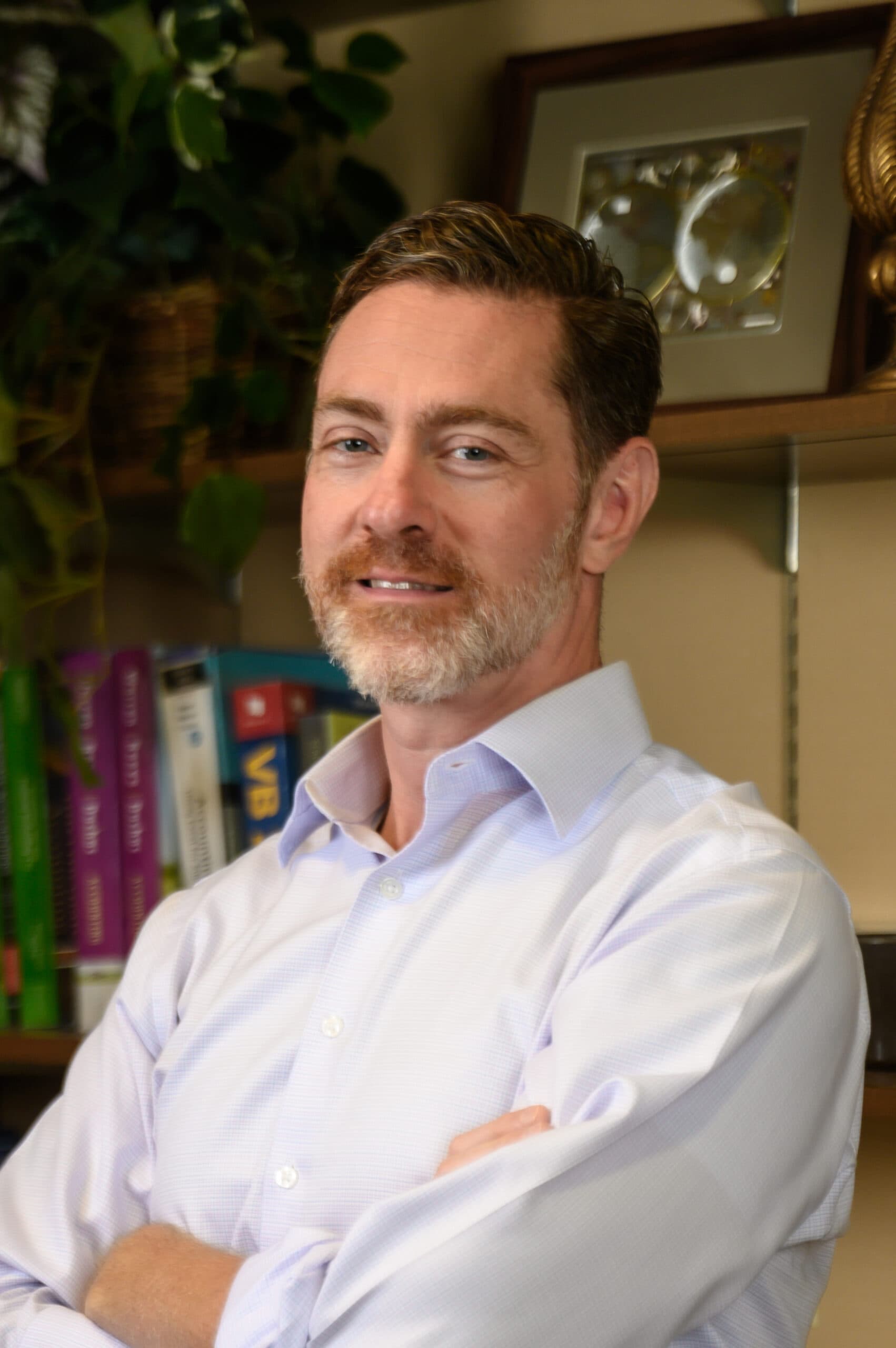 Ian Norris Headshot